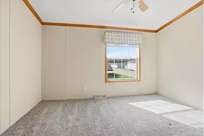 233 Avenue E Street, Bloomington, IL 61704 - Photo 24