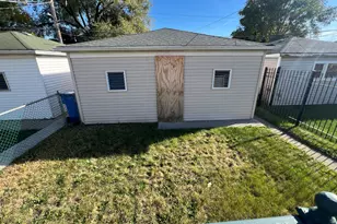 7835 S Rhodes Ave, Chicago, IL 60619 - Photo 16