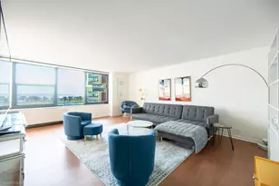 [Address not provided], Chicago, IL 60657 - Photo 4