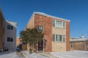 5032 Crain St, Skokie, IL 60077 - Photo 2