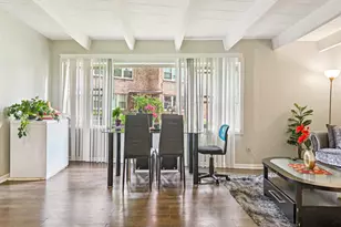 2142 W Rosemont Ave, Chicago, IL 60659 - Photo 4