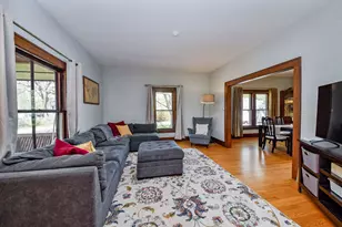 16 S Harrison St, Batavia, IL 60510 - Photo 6