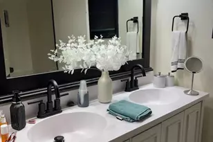 205 N Dale Ave, McHenry, IL 60050 - Photo 4