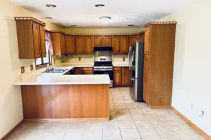 7735 N Vandenburg Ln, Monroe Center, IL 61052 - Photo 12