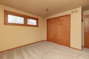 2316 29 1/2 St, Rock Island, IL 61201 - Photo 20