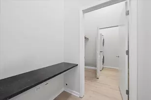 [Address not provided], Chicago, IL 60661 - Photo 18