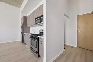 [Address not provided], Chicago, IL 60661 - Photo 12