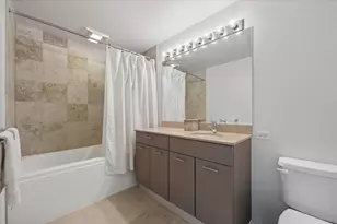 [Address not provided], Chicago, IL 60661 - Photo 16