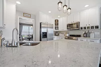 22 Long Cove Court, Bloomington, IL 61704 - Photo 10