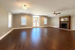 16 S Hi Lusi Ave, Mount Prospect, IL 60056 - Photo 18