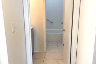 5101 Carriage Way Dr, Rolling Meadows, IL 60008 - Photo 32