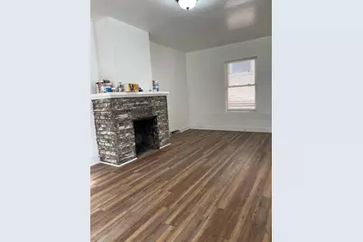 271 E 148th Street, Harvey, IL 60426 - Photo 2