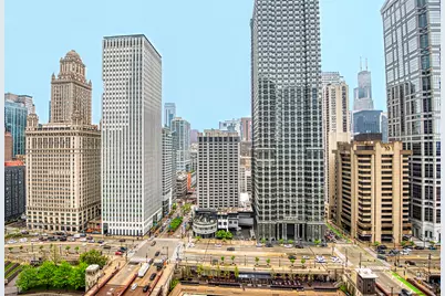 300 N State Street #2535, Chicago, IL 60654 - Photo 6