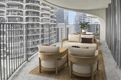 300 N State Street #2535, Chicago, IL 60654 - Photo 4