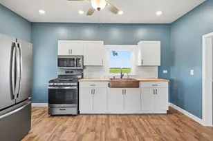10120 N 1000 E Rd, Manteno, IL 60950 - Photo 14