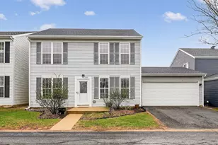 1735 Windcrest Ln, Aurora, IL 60504 - Photo 1