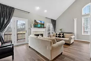 1650 W Ethan's Glen Dr, Palatine, IL 60067 - Photo 6