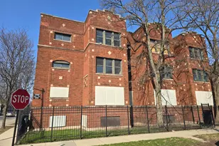 7546 S Peoria St, Chicago, IL 60620 - Photo 2