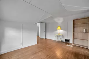 257 W Illinois Ave, Aurora, IL 60506 - Photo 22