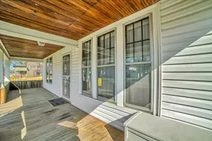 257 W Illinois Ave, Aurora, IL 60506 - Photo 4