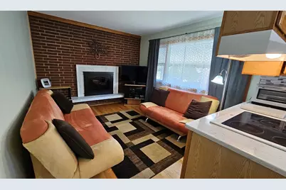 1208 N Walnut Avenue, Arlington Heights, IL 60004 - Photo 8