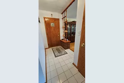 1208 N Walnut Avenue, Arlington Heights, IL 60004 - Photo 2