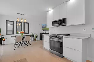 1613 Fairway Ln, Naperville, IL 60565 - Photo 14