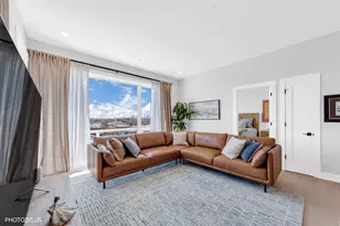 3204 N Kostner Ave, Chicago, IL 60641 - Photo 8