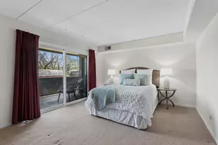 550 Timber Ridge Dr, Carol Stream, IL 60188 - Photo 6