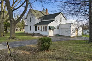 599 Palmyra Rd, Dixon, IL 61021 - Photo 1