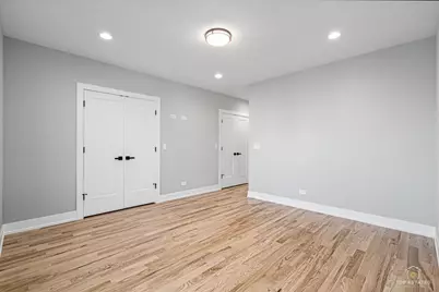 3409 S Lituanica Avenue, Chicago, IL 60608 - Photo 12