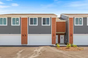 1216 Gillespie Ln, Yorkville, IL 60560 - Photo 1