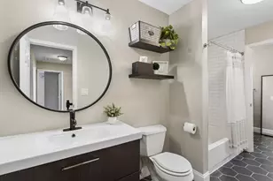745 Buffalo Cir, Carol Stream, IL 60188 - Photo 12
