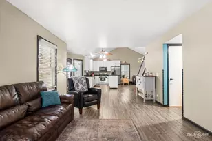 129 Seton Creek Dr, Oswego, IL 60543 - Photo 8