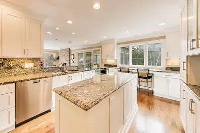 12 Warrington Drive, Lake Bluff, IL 60044 - Photo 10