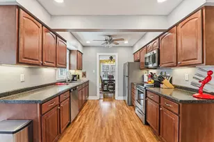 375 S Lake St, Grayslake, IL 60030 - Photo 4