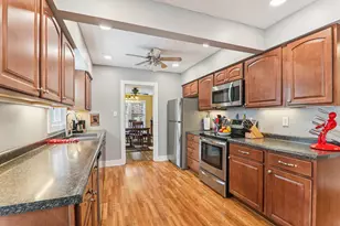 375 S Lake St, Grayslake, IL 60030 - Photo 10