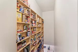 375 S Lake St, Grayslake, IL 60030 - Photo 18