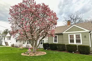 375 S Lake St, Grayslake, IL 60030 - Photo 20