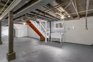 8406 S Oglesby Ave, Chicago, IL 60617 - Photo 46