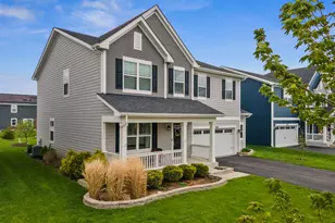 3764 St James Ct, Elgin, IL 60124 - Photo 2