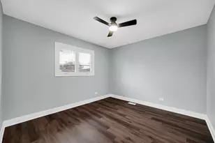 547 Homan Ave, Park Forest, IL 60466 - Photo 14