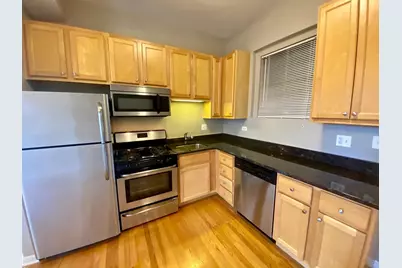 1024 W Leland Avenue #3W, Chicago, IL 60640 - Photo 4