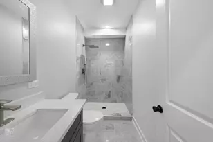 4241 W Walton St, Chicago, IL 60651 - Photo 14