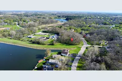 2000 Candlewick Drive SW, Poplar Grove, IL 61065 - Photo 6