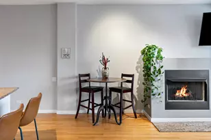 950 W Erie St, Chicago, IL 60642 - Photo 8