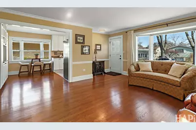 219 Harding Avenue, Libertyville, IL 60048 - Photo 6