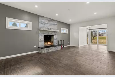 3002 N Maple Tree Lane, Wadsworth, IL 60083 - Photo 2