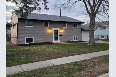 1390 Glen Hill Drive, Glendale Heights, IL 60139 - Photo 1