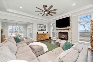 2503 Justen Farm Ln, Ringwood, IL 60072 - Photo 14